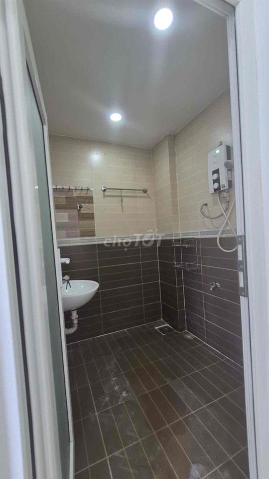 Nhà bán 3 tầng tại Nguyễn Duy