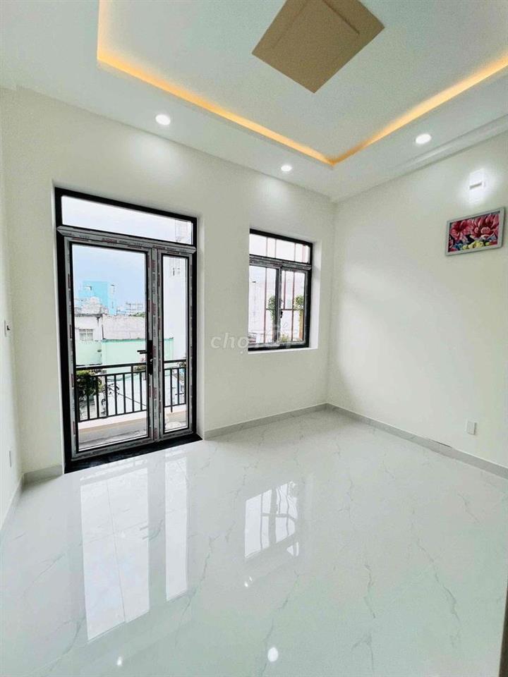 Nhà mới Lưu Hữu Phước P Phú Định Q8