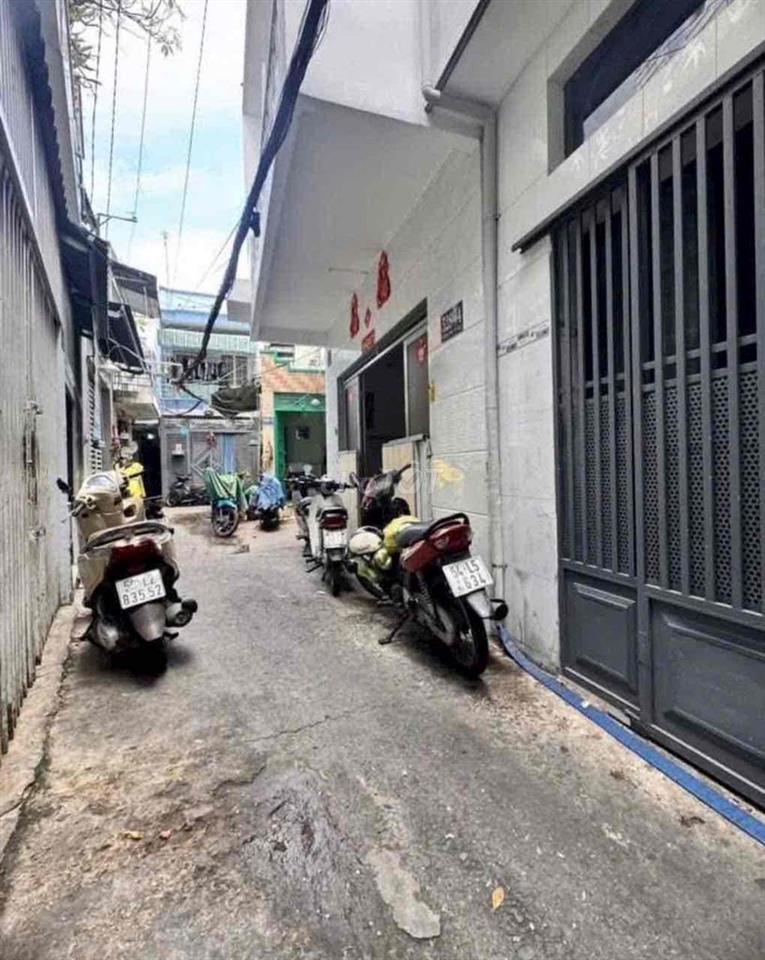 📍3 Tỷ 150 TL - Hưng Phú P9 Q8   - Diện tích: 5m x 6m - Kết cấu: Trệt,