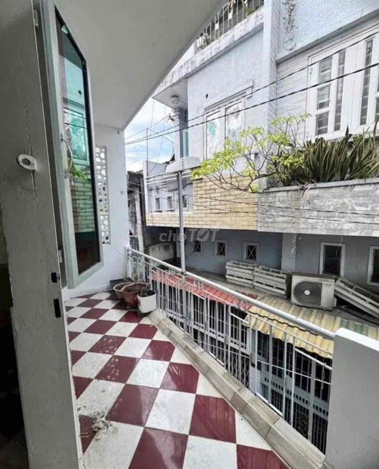 📍3 Tỷ 150 TL - Hưng Phú P9 Q8   - Diện tích: 5m x 6m - Kết cấu: Trệt,