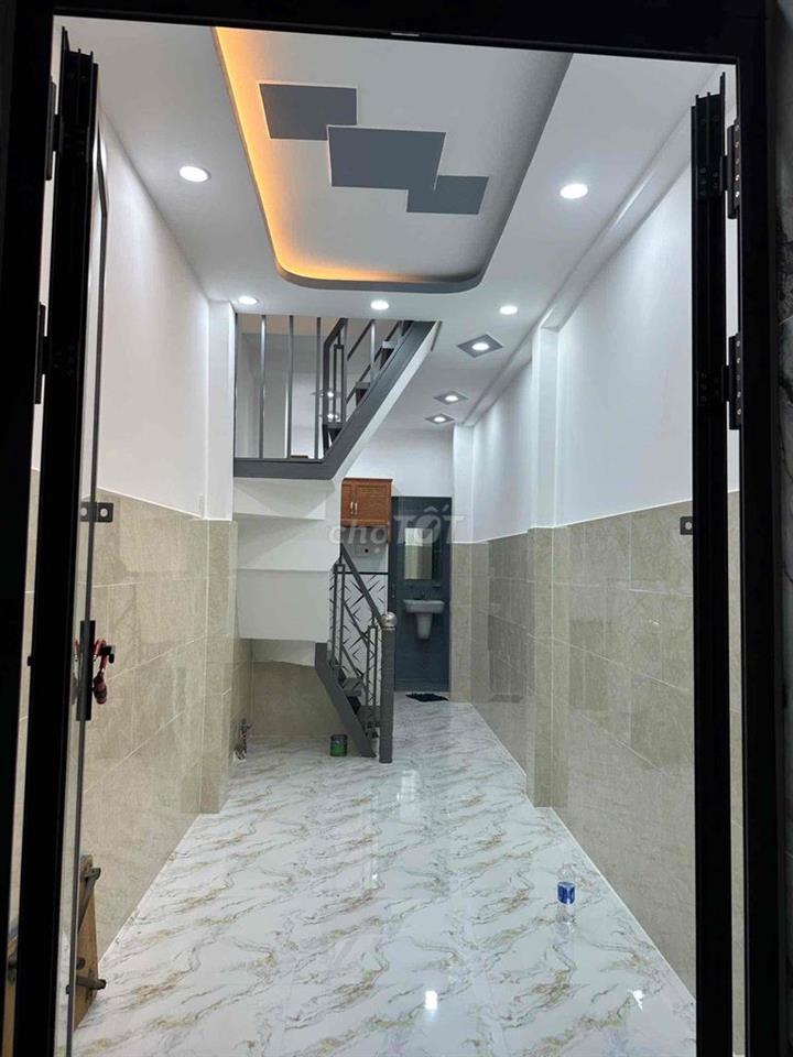 📍2Tỷ780 TL - Dương Bá Trạc P1 Q8   - Diện tích : 2.1x 8 m  - Kết cấu: