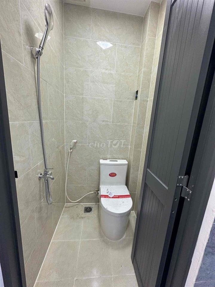 📍2Tỷ780 TL - Dương Bá Trạc P1 Q8   - Diện tích : 2.1x 8 m  - Kết cấu: