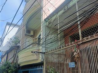nhà liền kề nhã tư An Dương Vương và Võ Văn Kiệt