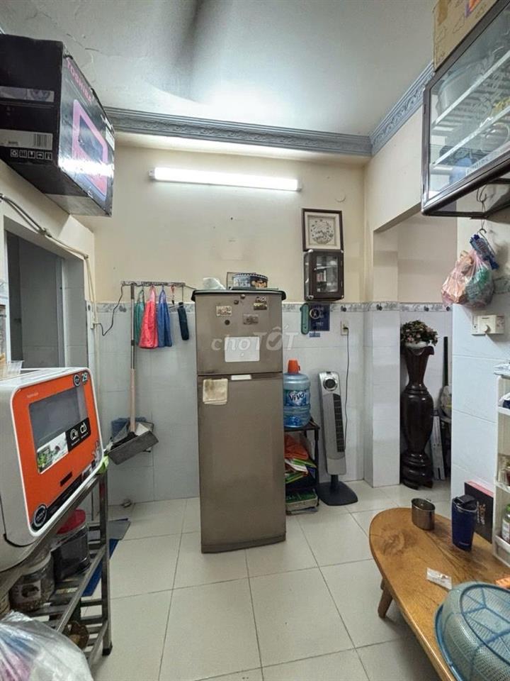 NHÀ 3 TẦNG Q.8, 3PN, 3WC - 31,5m² (3,5×9m) - HẼM XE HƠI 3.5 - Giá 3,2T
