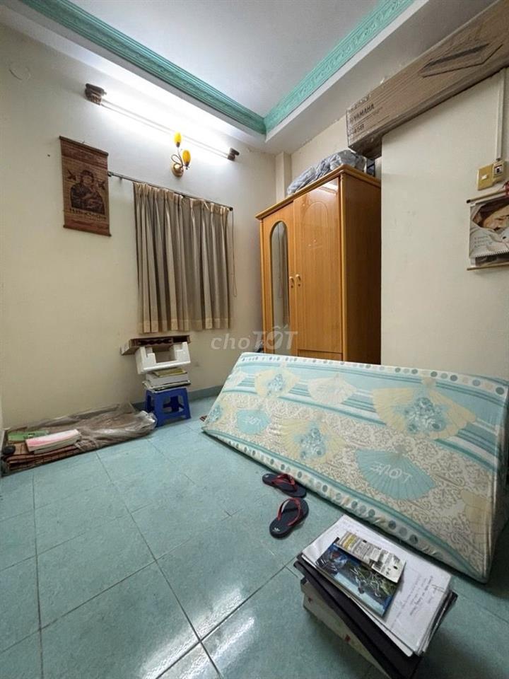 NHÀ 3 TẦNG Q.8, 3PN, 3WC - 31,5m² (3,5×9m) - HẼM XE HƠI 3.5 - Giá 3,2T
