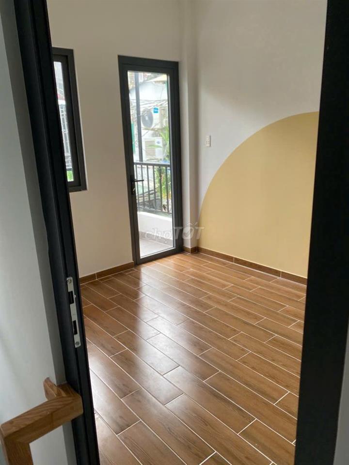 CHỈ 2,3 TỶ  - 27m² - 2PN – SHR - Q.8 Dương Bá Trạc Sát Q.1