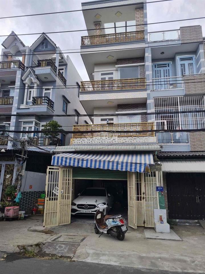 nha mặt tiền