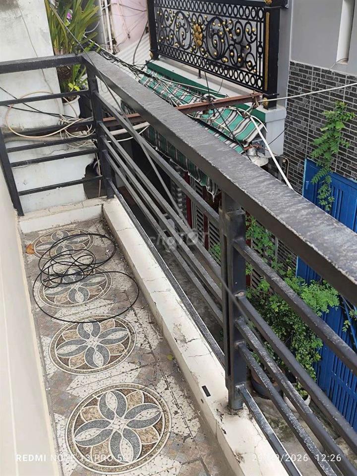 Nhà đường Tám Danh F4Q8 vị trí đẹp 2 lầu.