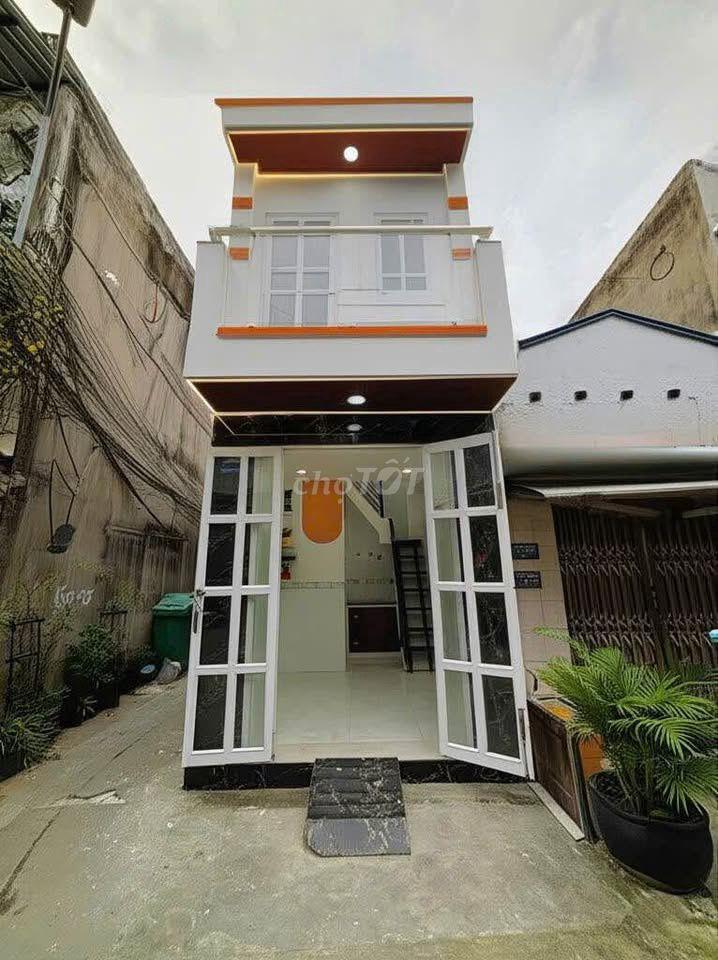 CHÍNH CHỦ KẸT TIỀN BÁN CĂN NHÀ NHỎ HẺM XE HƠI Ở QUẬN 8