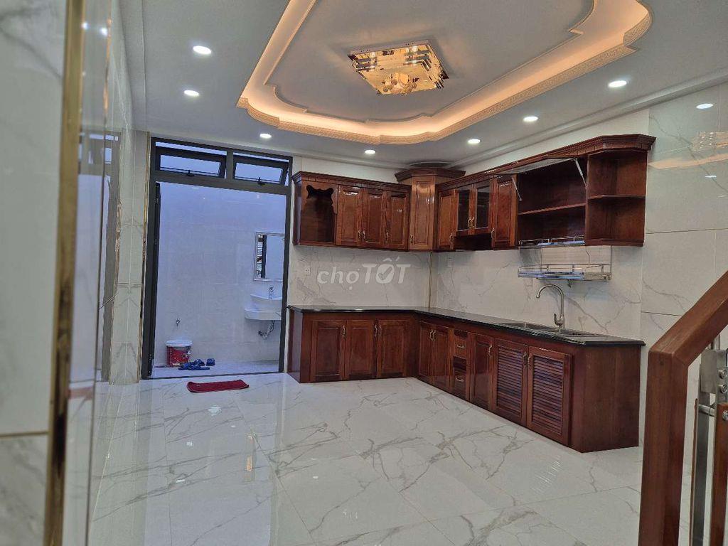 NHÀ MỚI COMPOUND QUẬN 8