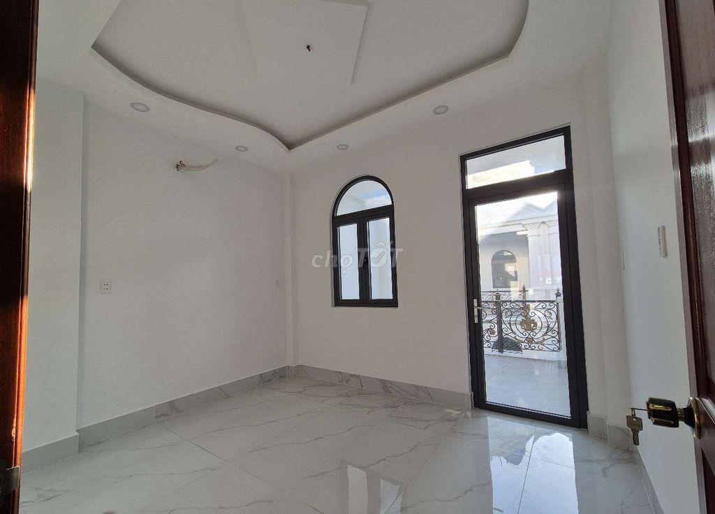 NHÀ MỚI COMPOUND QUẬN 8
