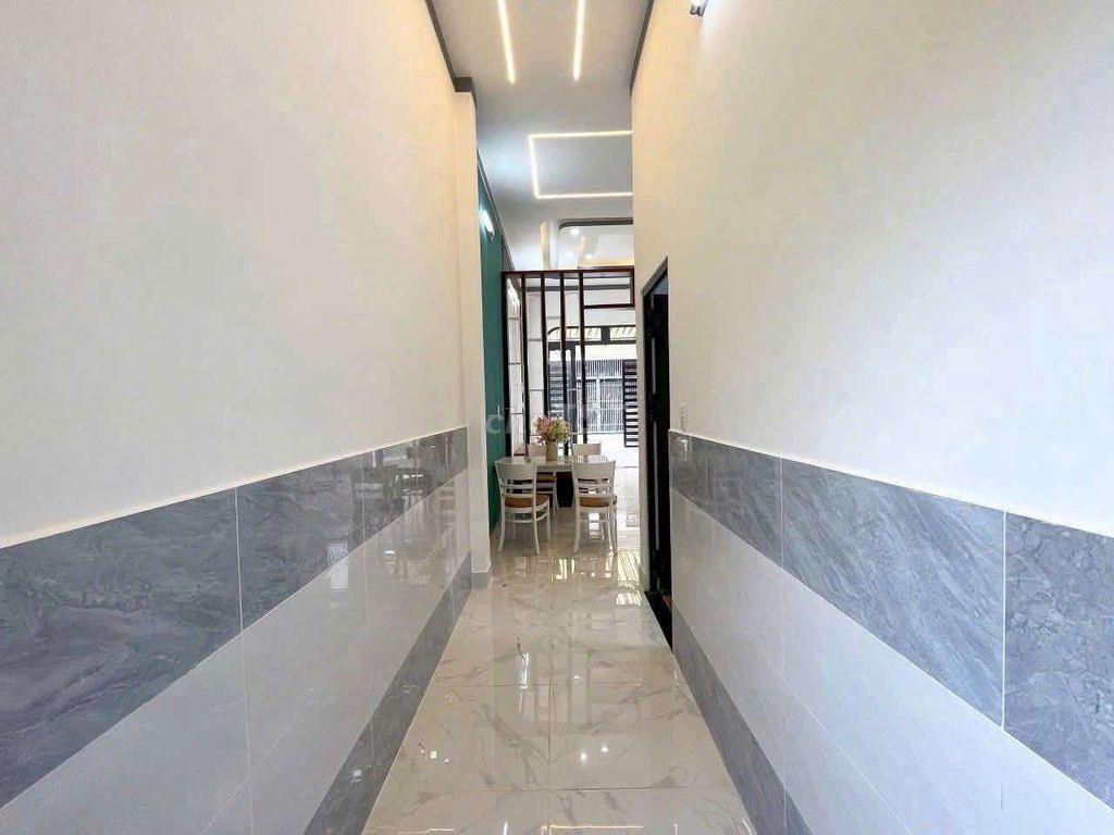 BÁN NHÀ CẤP 4, PHƯỜNG BÌNH ĐÔNG,Q8 2tỷ340