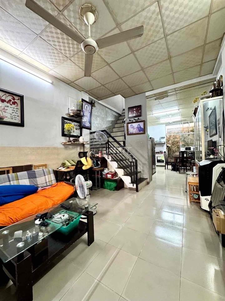 -64,4M2- NHÀ DƯƠNG BÁ TRẠC – QUẬN 8 GIÁP QUẬN 1 – CHỈ VÀI PHÚT QUA TRU