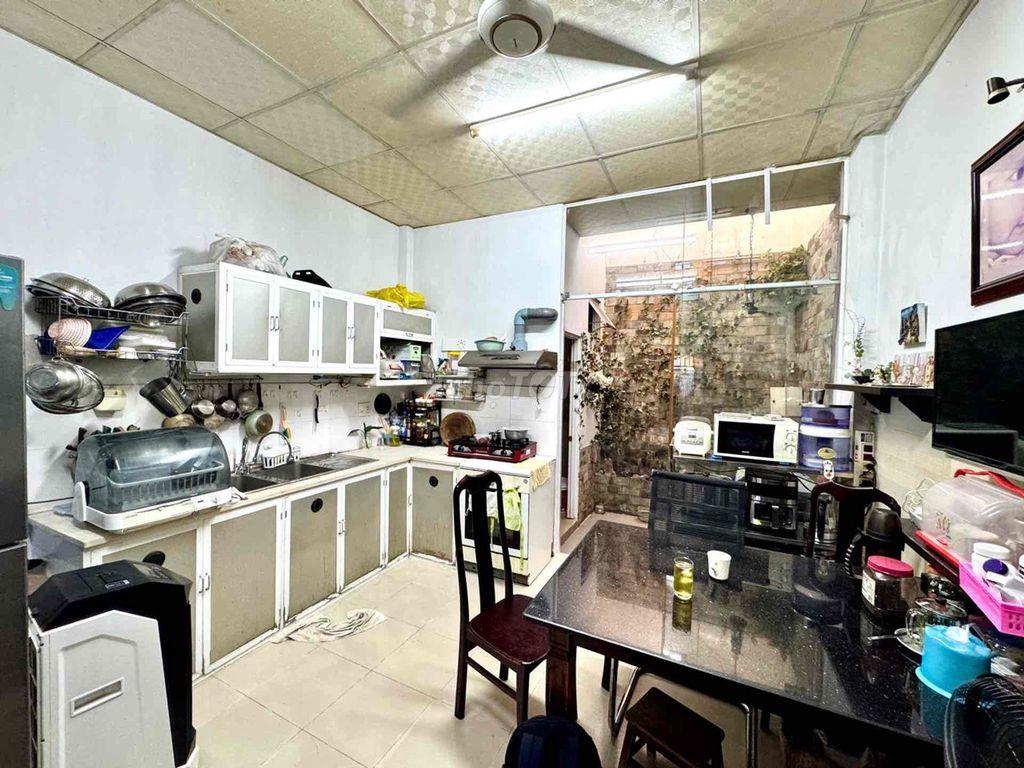 -64,4M2- NHÀ DƯƠNG BÁ TRẠC – QUẬN 8 GIÁP QUẬN 1 – CHỈ VÀI PHÚT QUA TRU