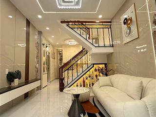 BÁN NHÀ CĂN GÓC , 3 TẦNG ÂU DƯƠNG LÂN Q8: NHỈN 5 TỶ
