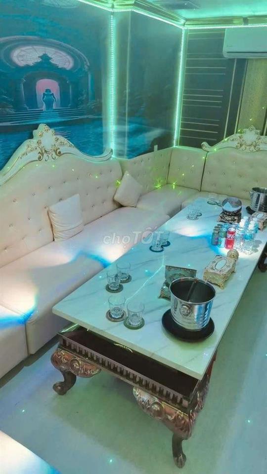 cần sang quán karaoke