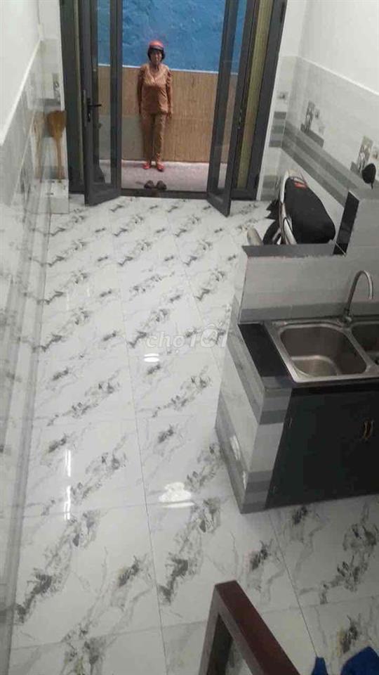 Nhà đẹp quận 8  dọn vào ngay giá rẽ