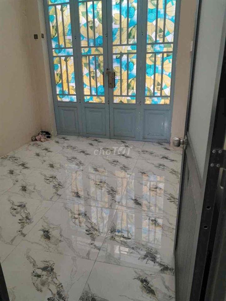 Nhà đẹp quận 8  dọn vào ngay giá rẽ