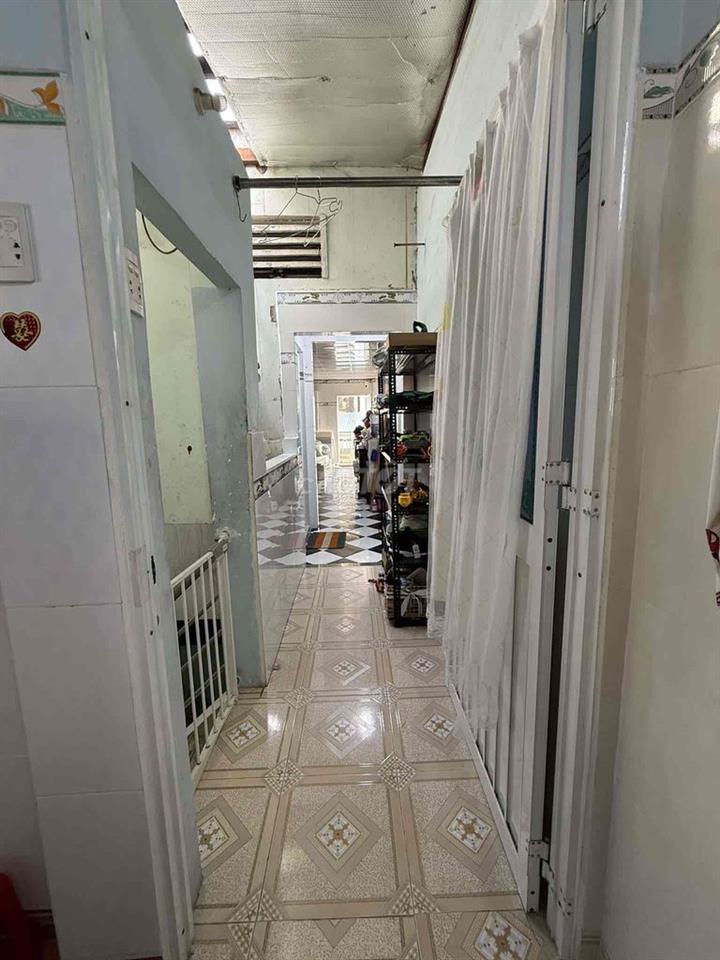 GIẢM MẠNH - Nhà đôi Xóm Củi DT lớn, chính chủ, sổ đỏ