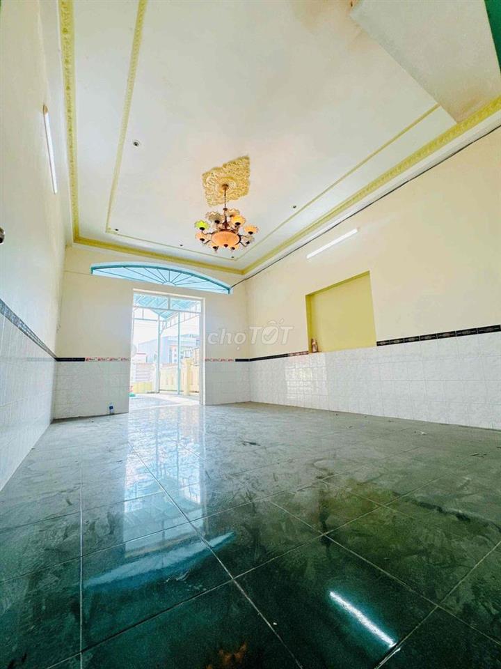 Mặt tiền Q8 thương lượng mạnh chínb chủ