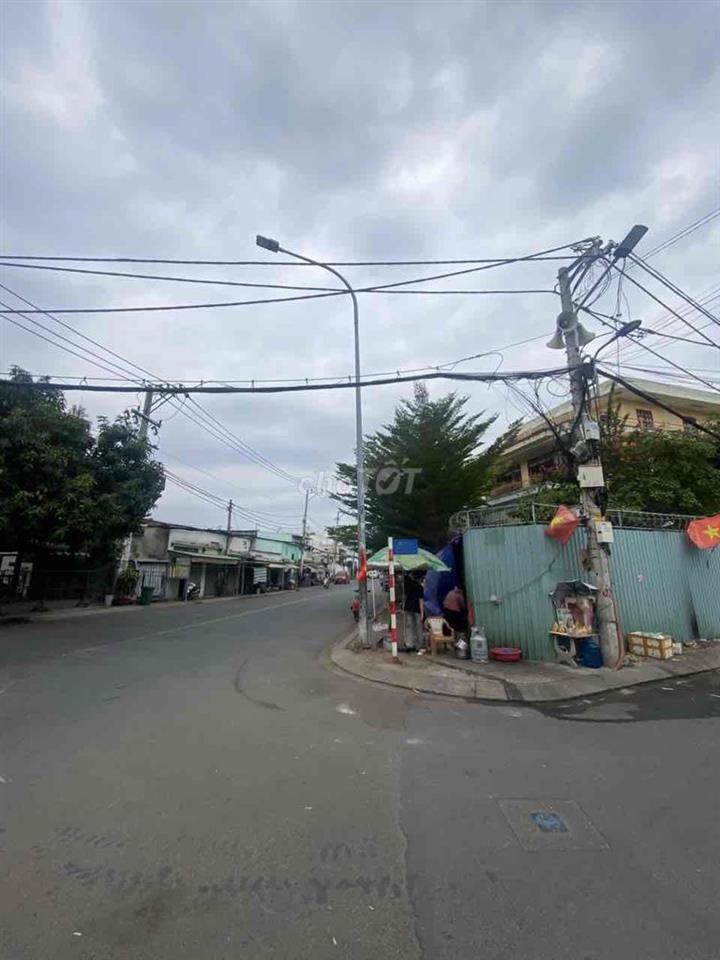 Bán Nhà Phố Quận 8 Sổ Hồng Riêng & Hẻm Xe Hơi 6,150 tỷ