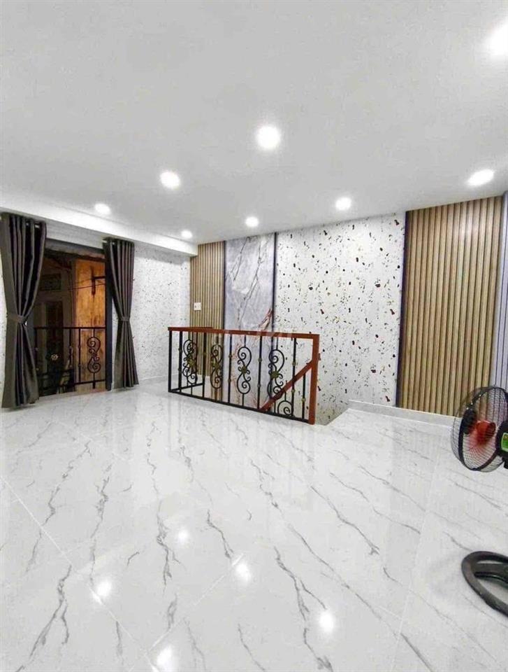 Nhà dành cho người thu nhập thấp giá 900triệu