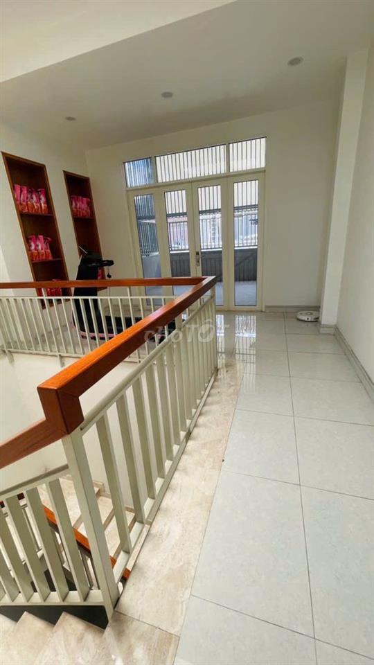 Nhà 3 Lầu  Tạ Quang Bửu - 4.5m x 20m -90m2 - Ngay Công Viên P5 Q8