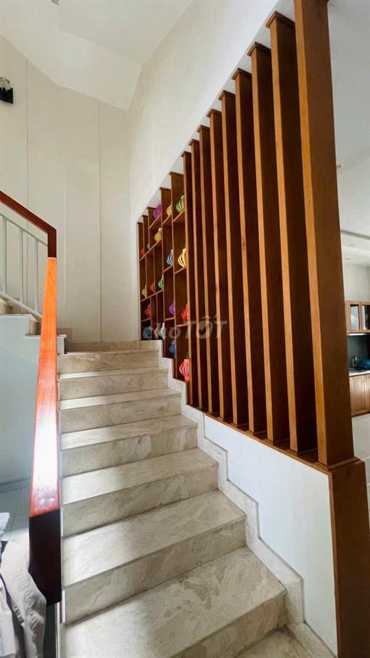 Nhà 3 Lầu  Tạ Quang Bửu - 4.5m x 20m -90m2 - Ngay Công Viên P5 Q8
