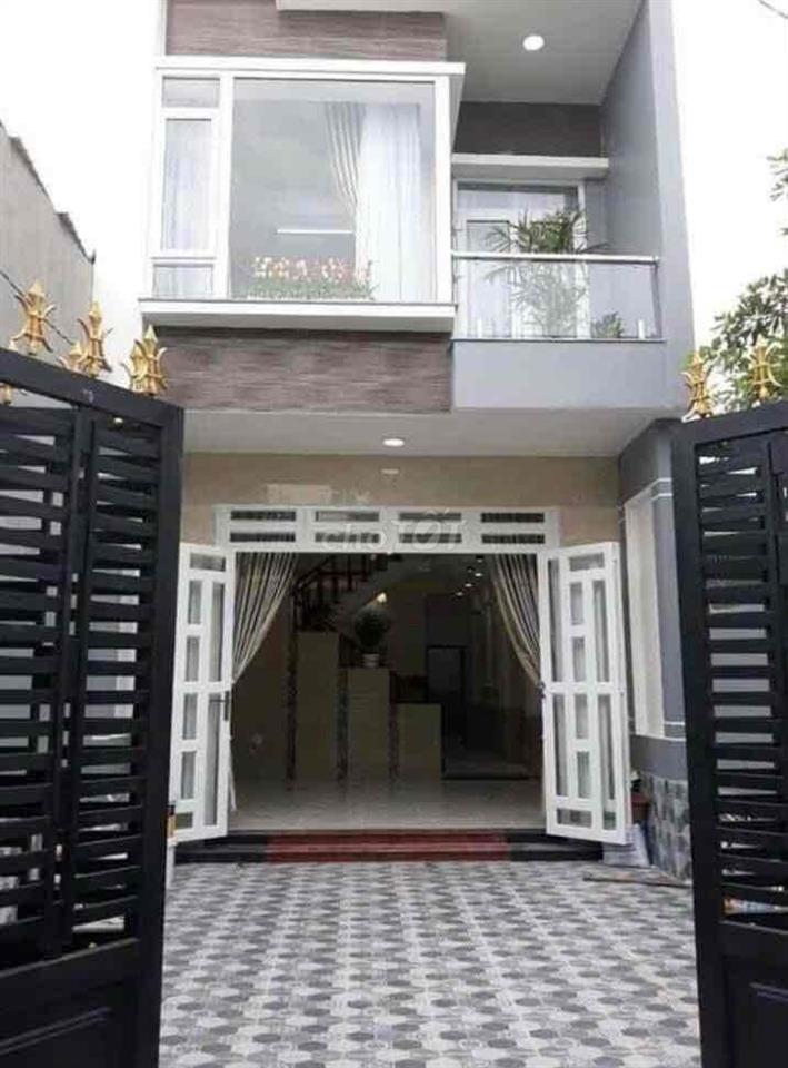 kẹt tiền cần bán gấp căn nhà gần bến xe quận8