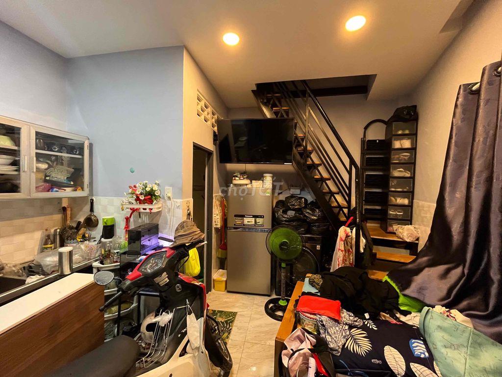 Cho Thuê nhà P14 Q8. phù hợp gd ở lâu dài