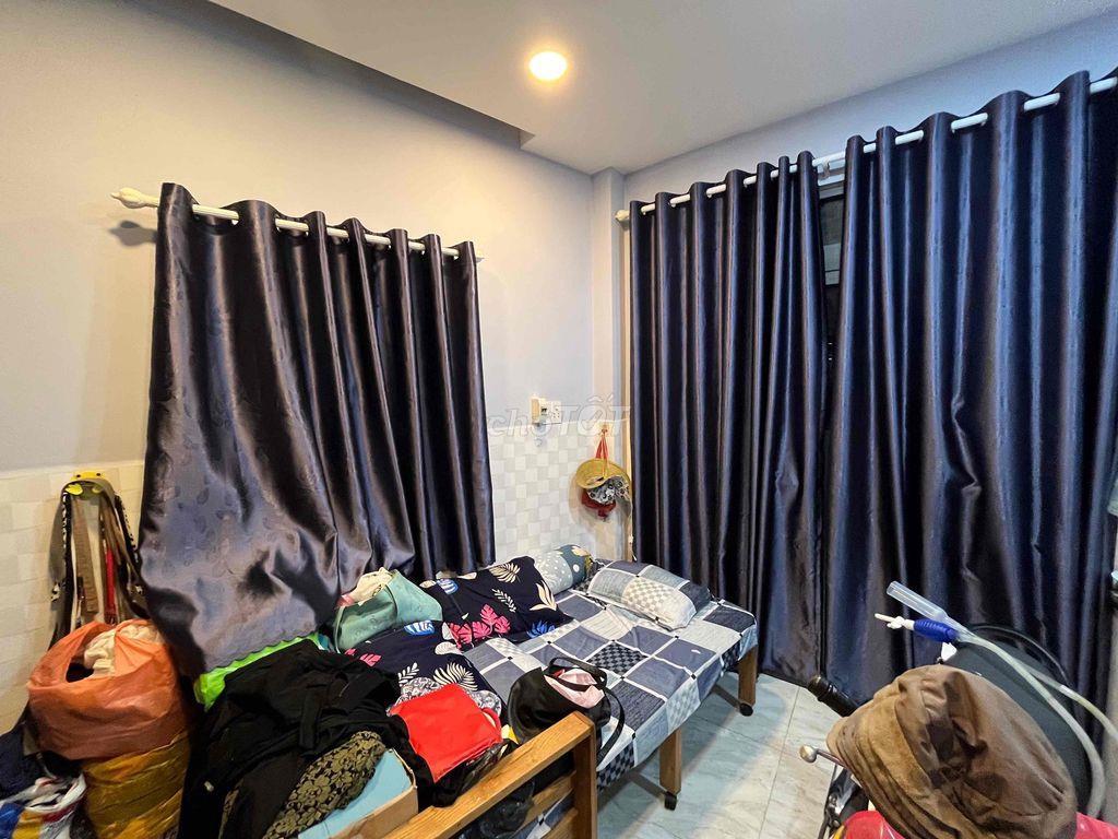 Cho Thuê nhà P14 Q8. phù hợp gd ở lâu dài