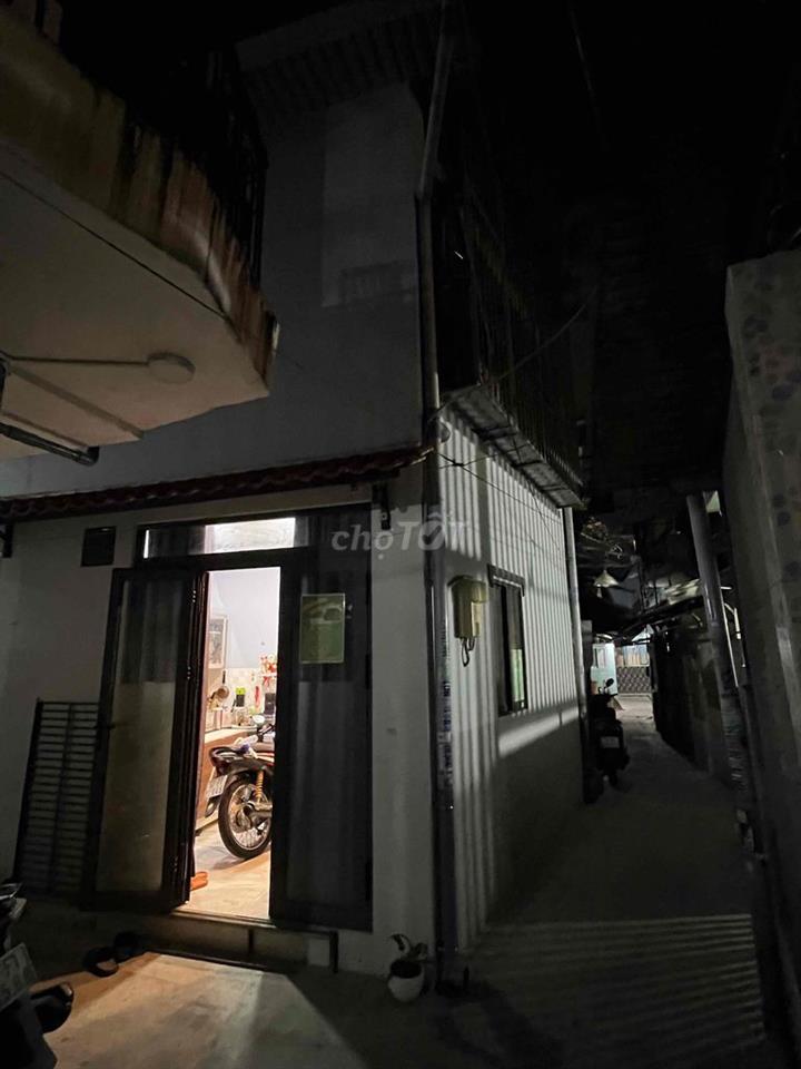 Cho Thuê nhà P14 Q8. phù hợp gd ở lâu dài