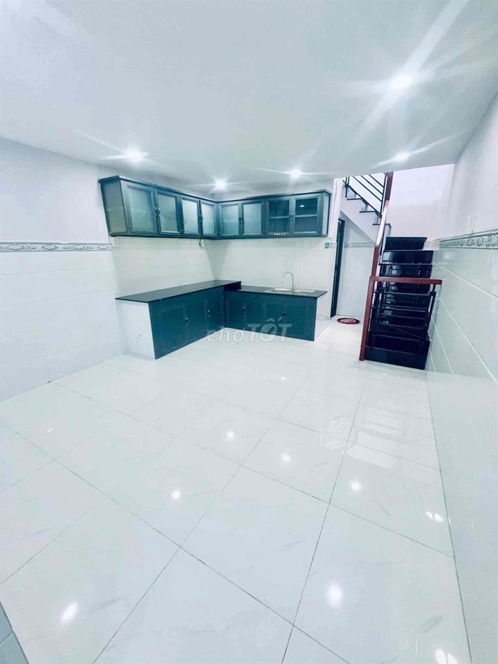🏠Cho thuê nhà nguyên căn hẻm C Phạm Hùng Bình Hưng  👉 Nhà mới Sơn sữa