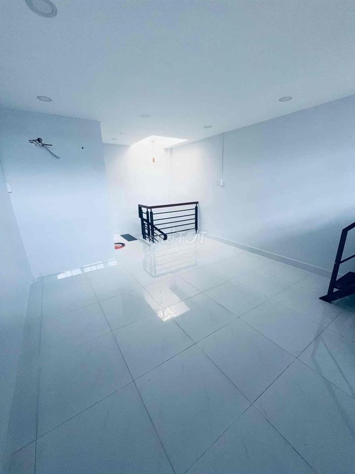 🏠Cho thuê nhà nguyên căn hẻm C Phạm Hùng Bình Hưng  👉 Nhà mới Sơn sữa