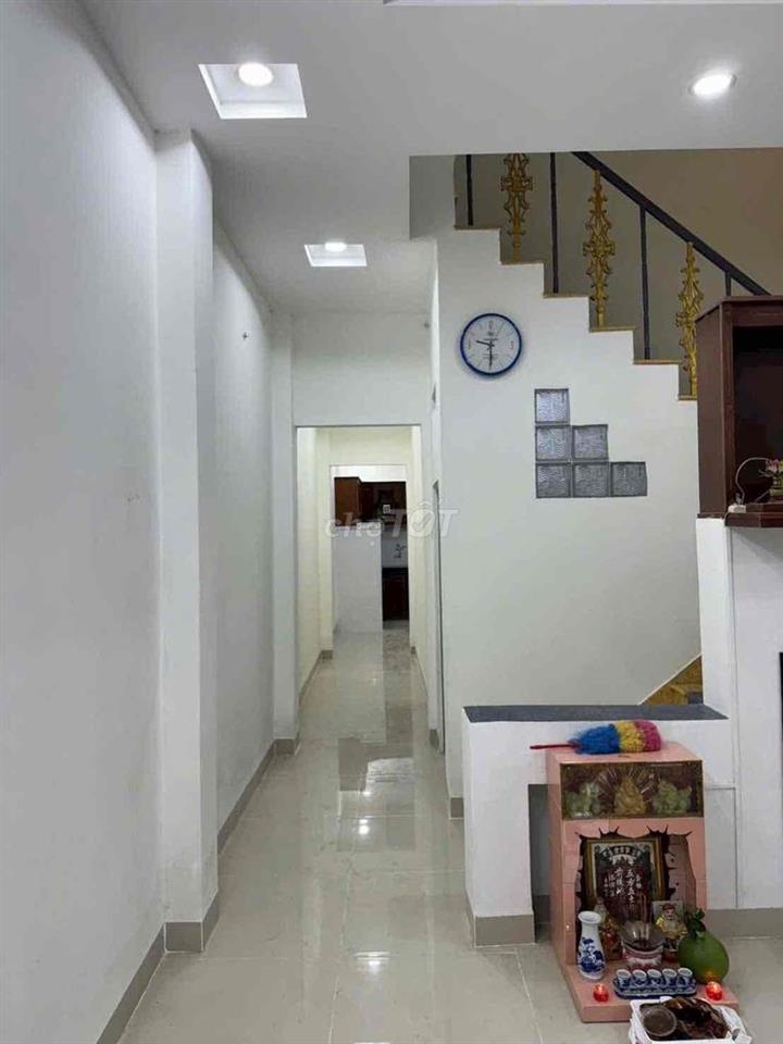 🏠 Nhà cho thuê Hẻm  C phạm Hùng  , Hẻm 🚘🚘🚘 👉 Gần Nhà thờ Nam Hải  cầu