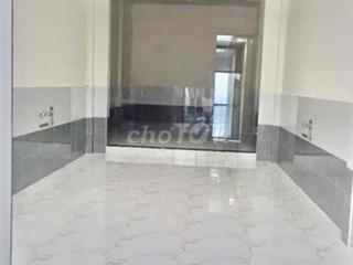 🏠Cho thuê nhà mặt tiền đ QL 50 xã Bình Hưng   Cách bến xe 🚃🚃 Q8 500 mé