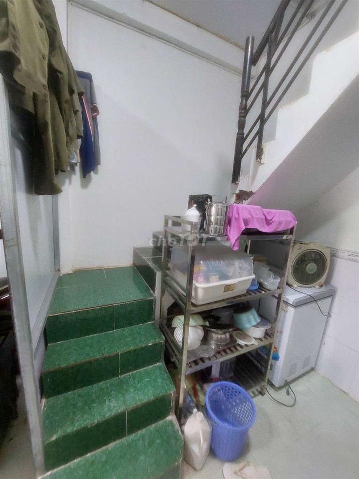 Cho thuê nhà Mặt tiền đường Bùi Điền & Phạm Thế Hiển P4.Q8 DT.3m5×14m.