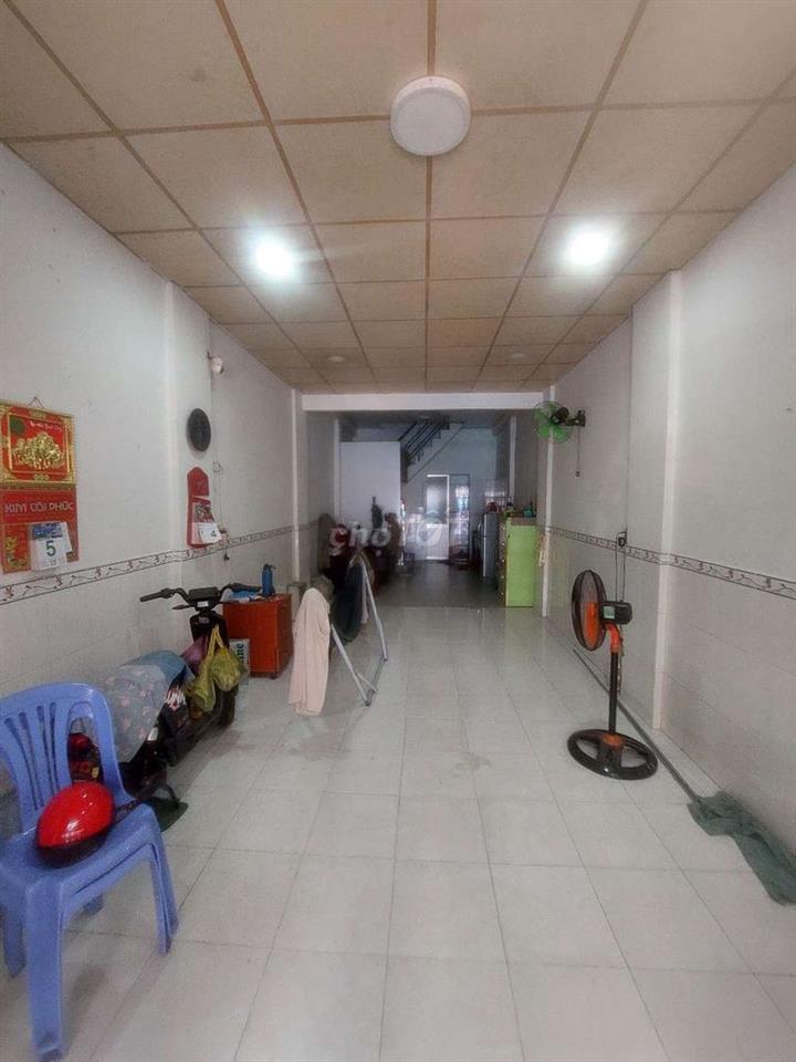 Cho thuê nhà Mặt tiền đường Bùi Điền & Phạm Thế Hiển P4.Q8 DT.3m5×14m.