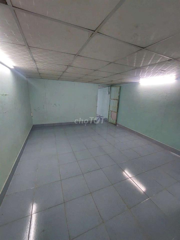 cho thuê nhà đường Phạm Hùng C2 DT.4m×16m } 1 lầu 2Phòng 2toilet hẽm5m