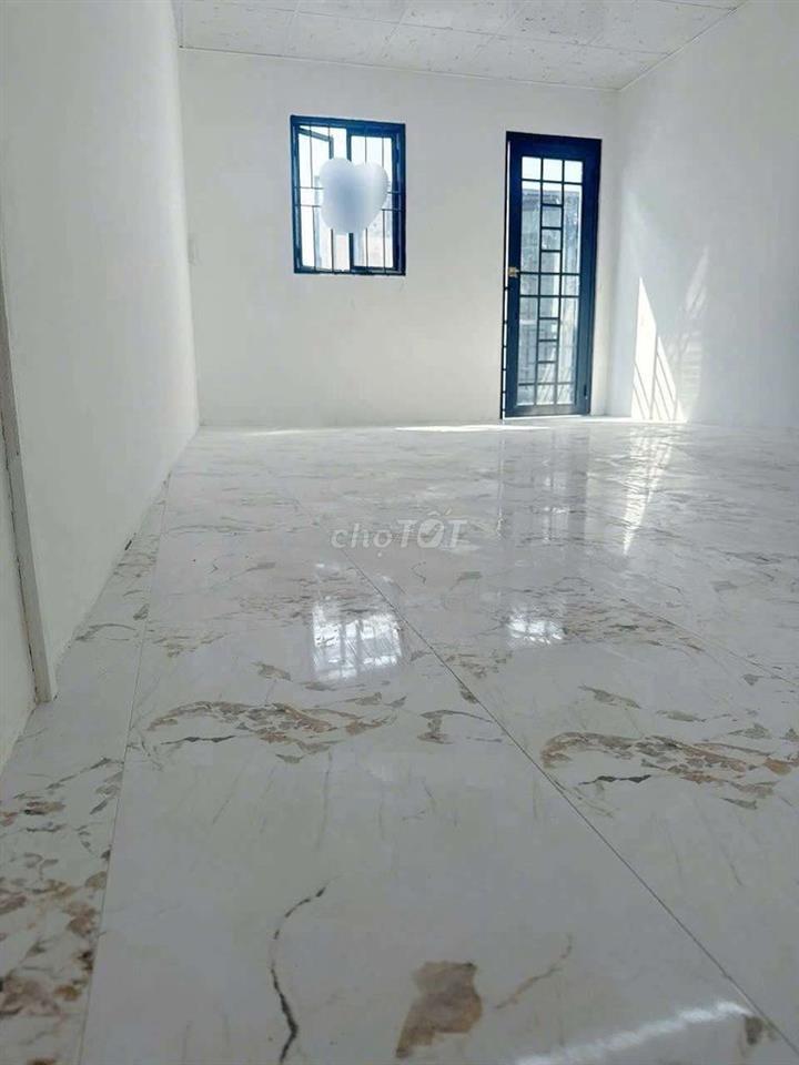cho thuê nhà Mặt Tiền hẽm đường Phạm Hùng C7 DT.5m×12m } 1Lững 2Phòng 