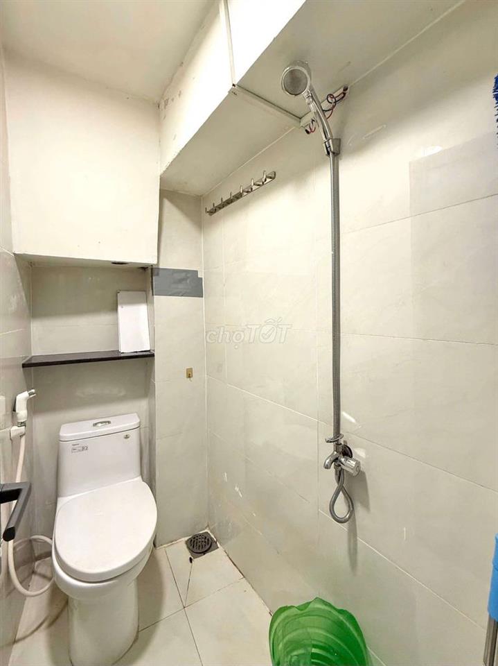 Cho thuê nhà đường Phạm Thế Hiển P6 DT.4m×12m } 1 Lầu 1 Phòng suốt 2wc