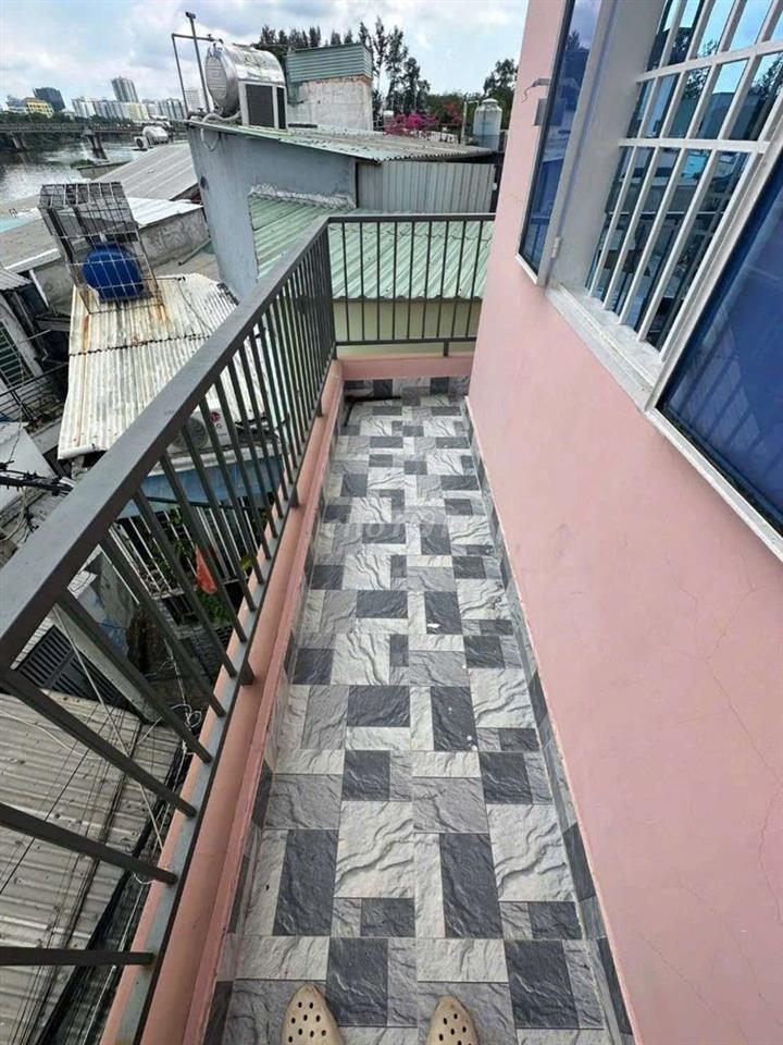 Cho thuê nhà Mặt Tiền đường Phạm Thế Hiển P4.Q8 DT.3m2×6m. 1Lầu 1Phòng
