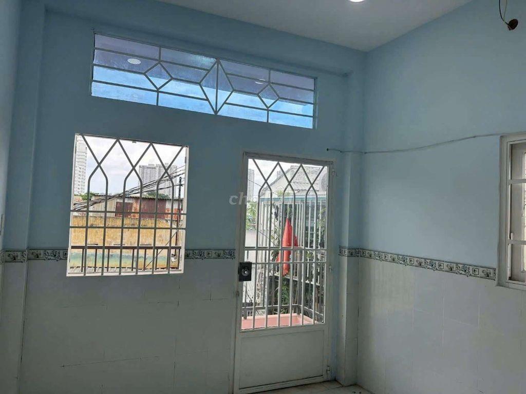 Cho thuê nhà Mặt Tiền đường Phạm Thế Hiển P4.Q8 DT.3m2×6m. 1Lầu 1Phòng