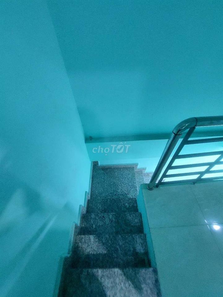 Cho thuê nhà đường Quốc Lộ 50 LT5. DT.4m×15m } 1 Lầu 2 Phòng 2 toilet.