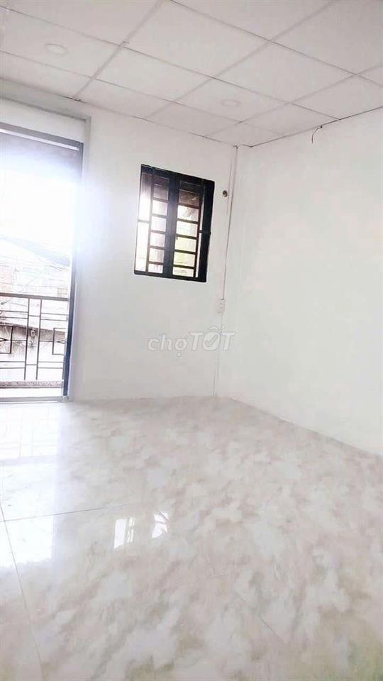 Cho thuê nhà đường QL50 & Nguyễn Văn Linh DT.4m×10m } 1Lầu 2Phòng 2wc