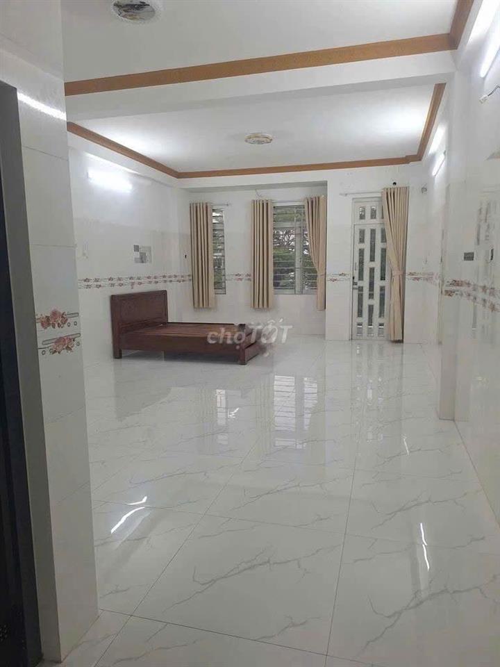 CHO THUÊ NHÀ MẶT TIỀN PHẠM THẾ HIỂN QUẬN 8
