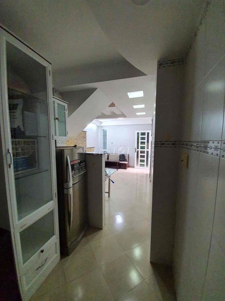 CHO THUÊ NHÀ Q8 - GẦN TRUNG TÂM, KHU YÊN TĨNH