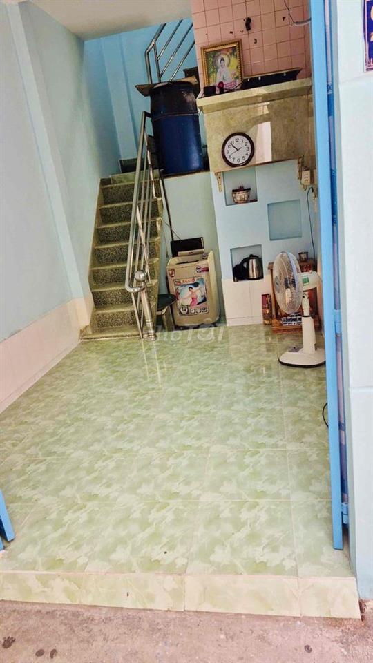 nhà nguyên căn q8