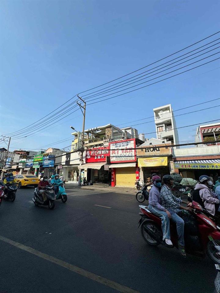 SANG NHƯỢNG SHOP VÀ MẶT BẰNG MẶT TIỀN Q8
