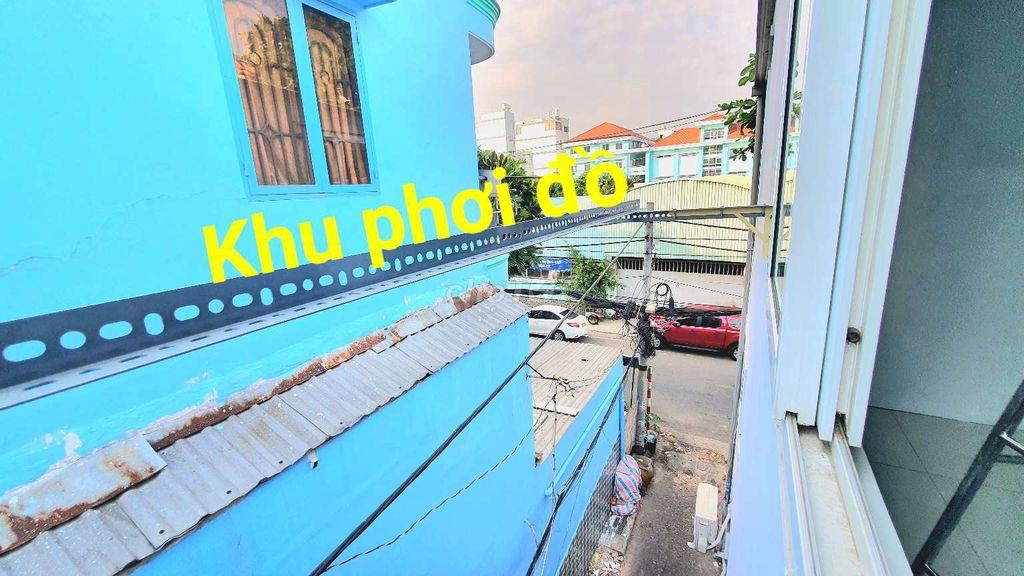 phòng trống sẵn dọn vào ở ngay được, full nội thất ưu tiên nam 1 xe.
